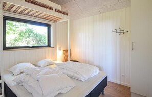 4 habitaciones, cuna de viaje y wifi gratis 