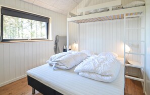 4 Schlafzimmer, Reisekinderbett, kostenloses WLAN