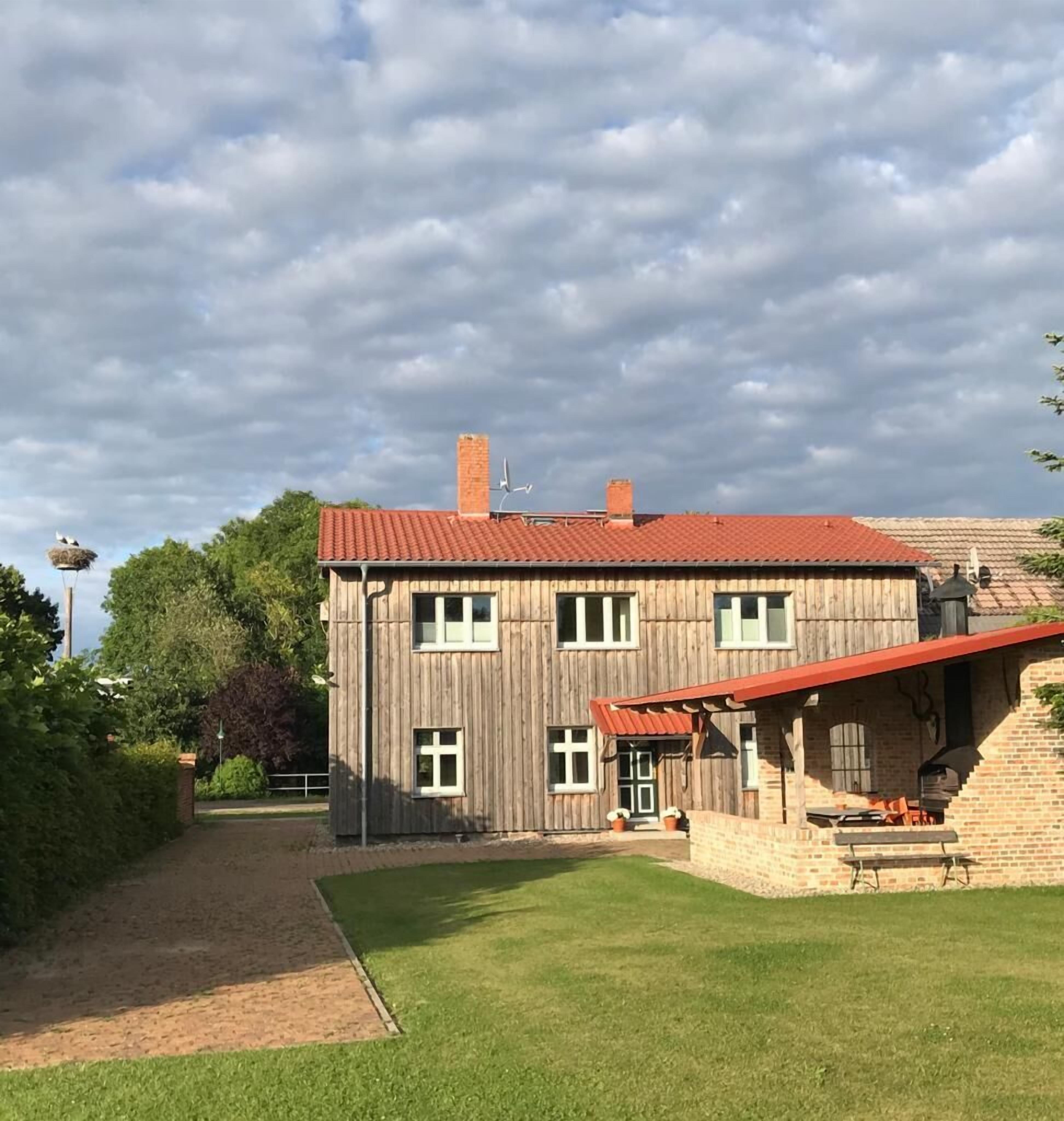 Hausansicht gartenseitig