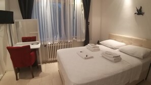 Wifi gratis y ropa de cama