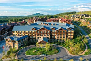 Front of property - Swissôtel Resort Changbaishan (Baishan)