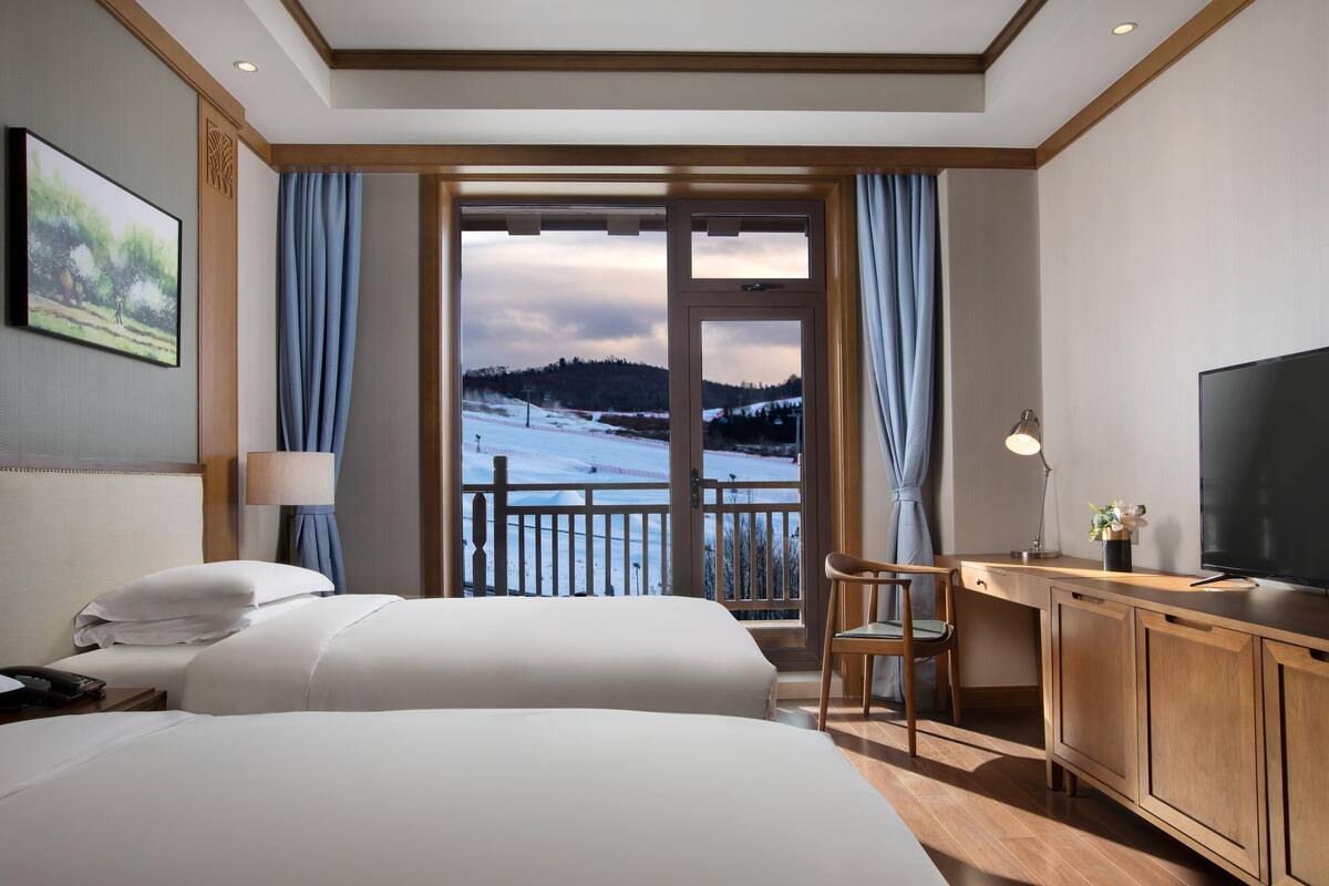 In-room safe, blackout curtains, soundproofing, free WiFi