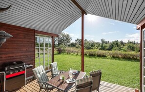 Outdoor dining - 2 bedroom beautiful home in Skjern (Skjern)