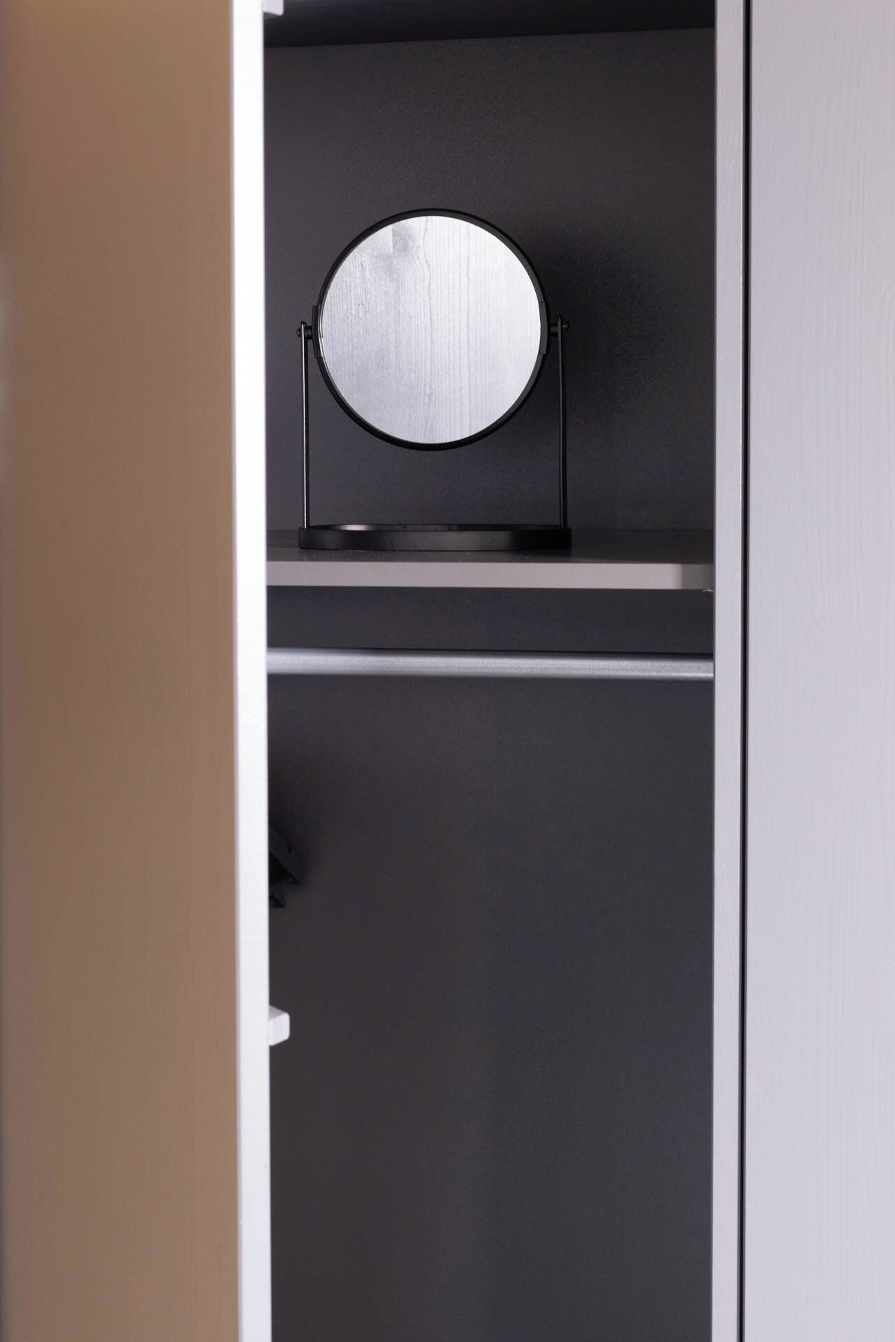 double room | 1 bedroom, desk, blackout curtains, free wifi