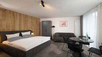 Desk, blackout curtains, free WiFi, bed sheets