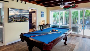 Game room - BAREFOOT BUNGALOW~2 Bedroom, 2 Bathroom Home w/ Office, Pool and Tiki Hut! (Key West)