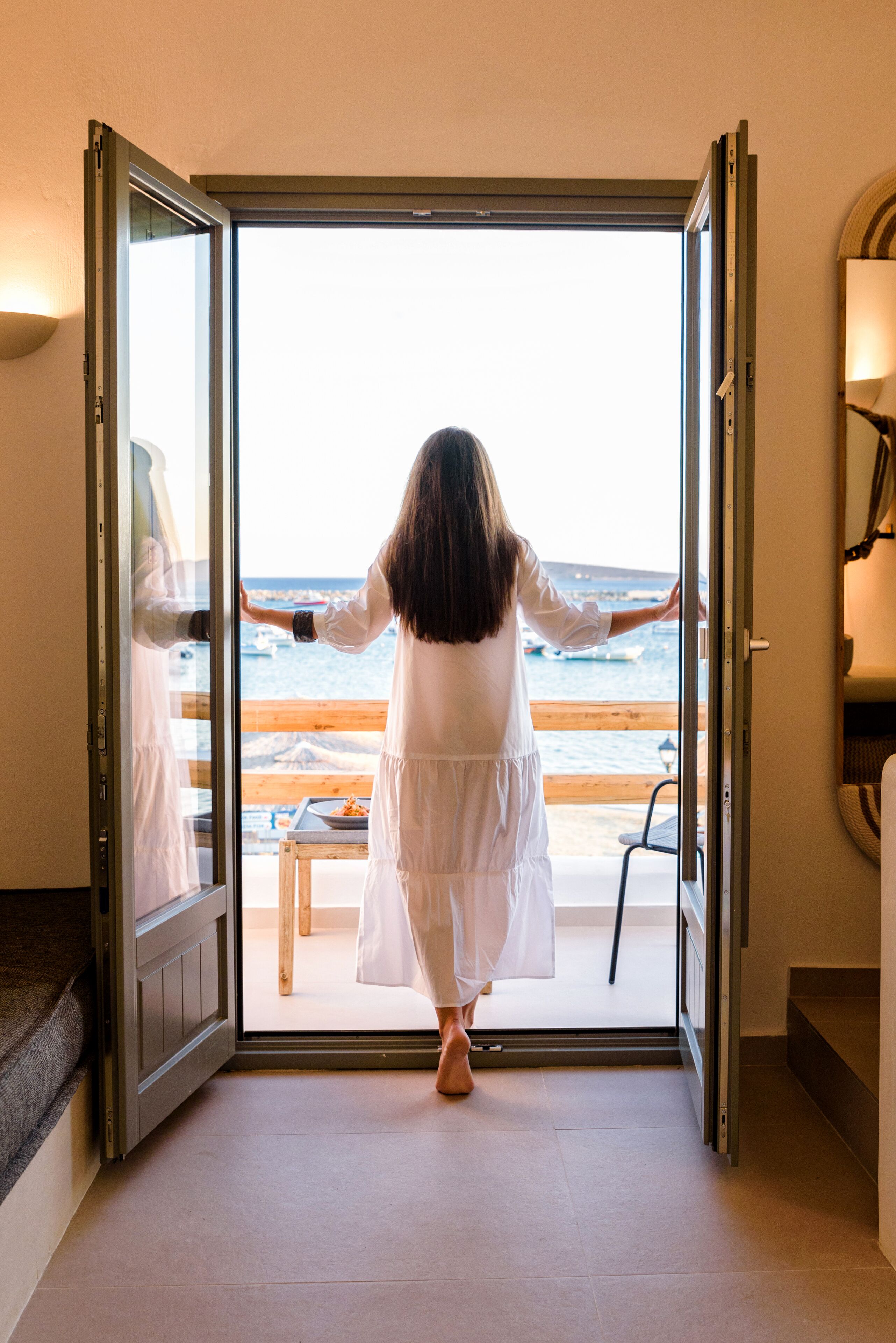 Deluxe Double Room, Sea View | Living area
