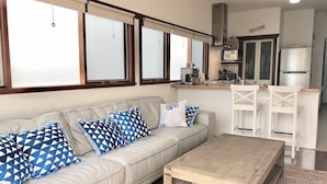 TV - Bluey's (Queenscliff)
