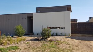 Exterior detail - Laguna (Point Lonsdale)