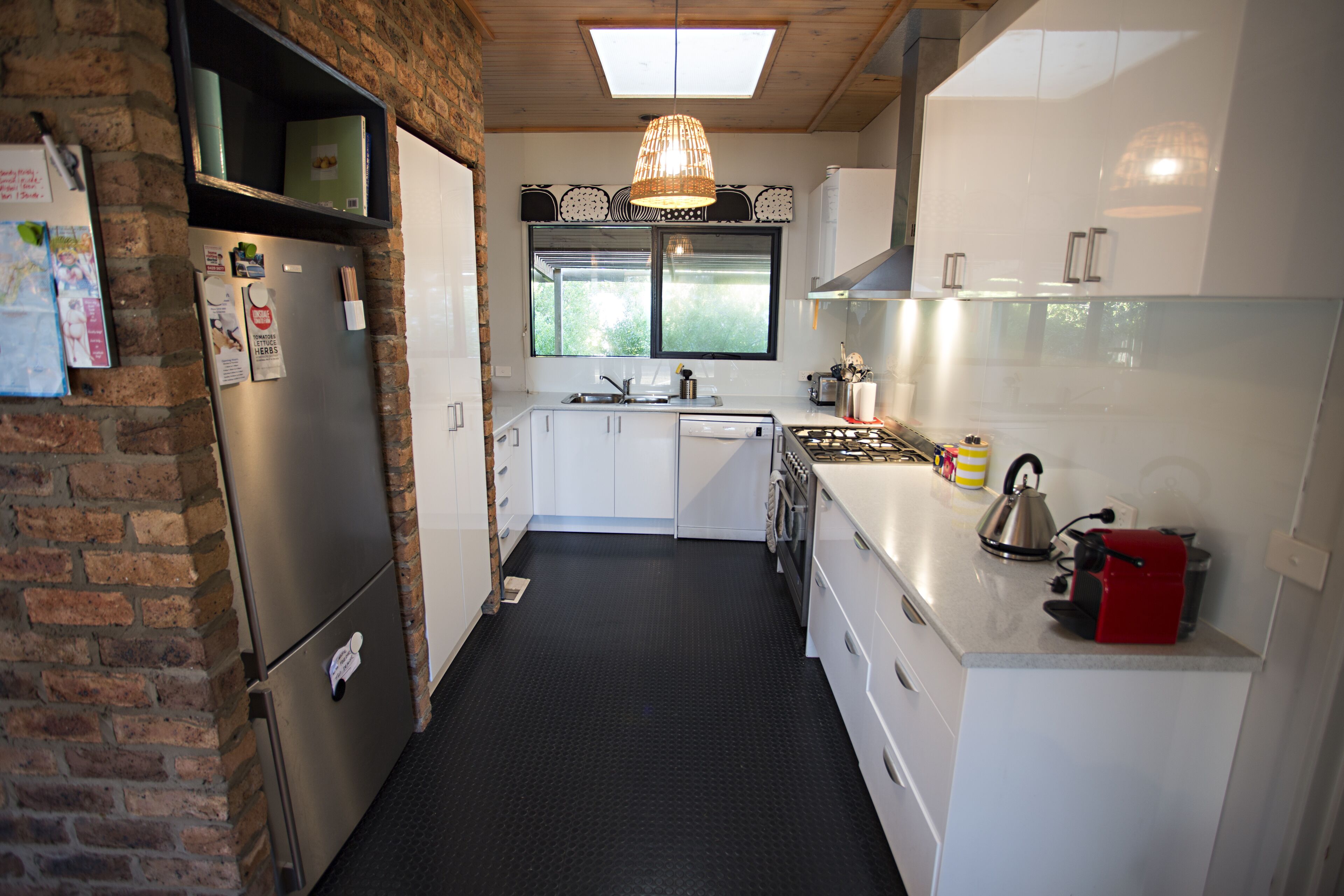 Family House | Shared kitchen | Fridge, microwave, oven, dishwasher