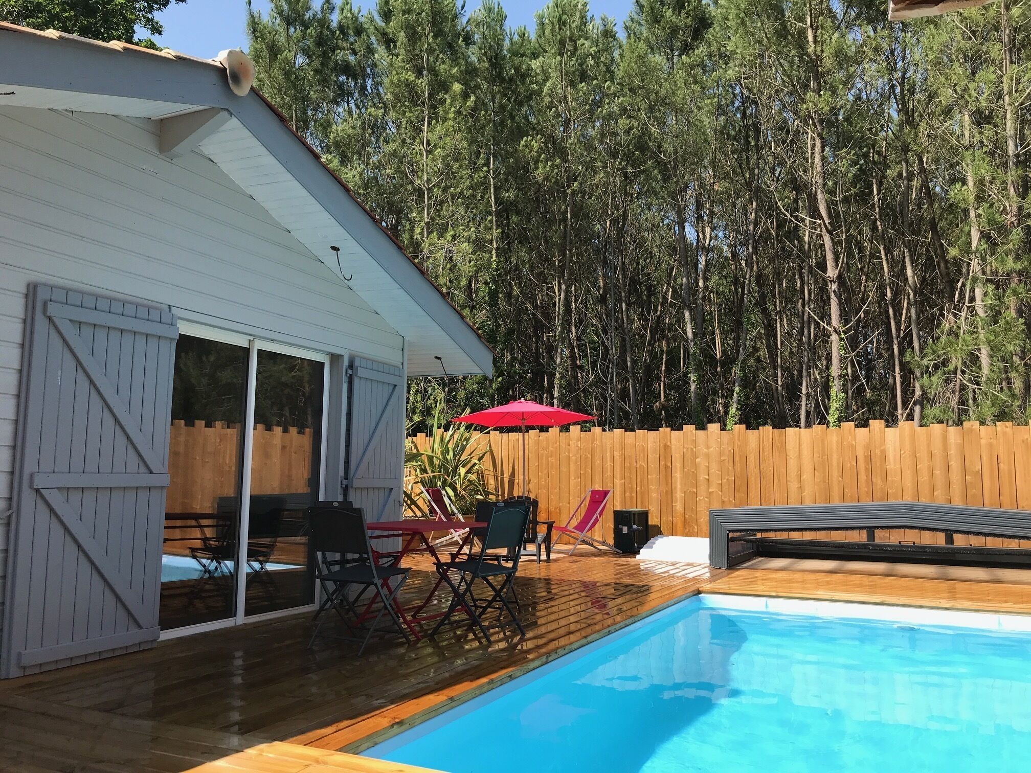Indoor pool, outdoor pool