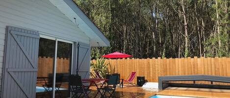 Indoor pool, outdoor pool