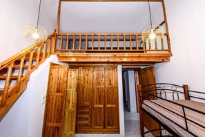 1 bedroom, in-room safe, iron/ironing board, free WiFi