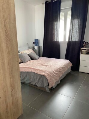 2 عدّة غرف نوم