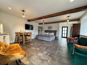 1 Schlafzimmer, kostenloses WLAN, Bettwäsche