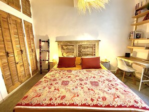 1 bedroom, desk, iron/ironing board, free WiFi