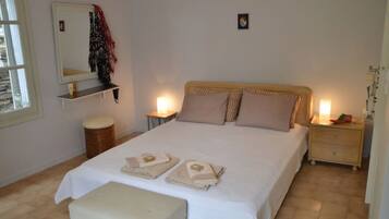 3 chambres, fer et planche Ă repasser, Wi-Fi, draps fournis