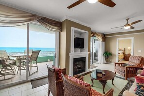 TV, fireplace - EN SOLEIL RESORT! BEAUTIFUL two bedroom in East Tower!!!! (Panama City Beach)