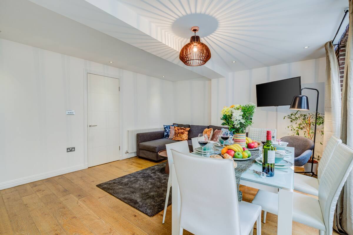 Standard Apartment | Living area