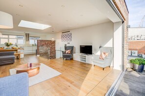 Premium Apartment | Terrace/patio - Perfect Stays-Covent Garden (London)