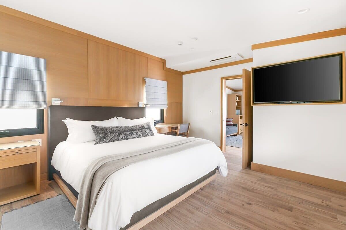 1 chambre, bureau, fer et planche à repasser, Wi-Fi gratuit