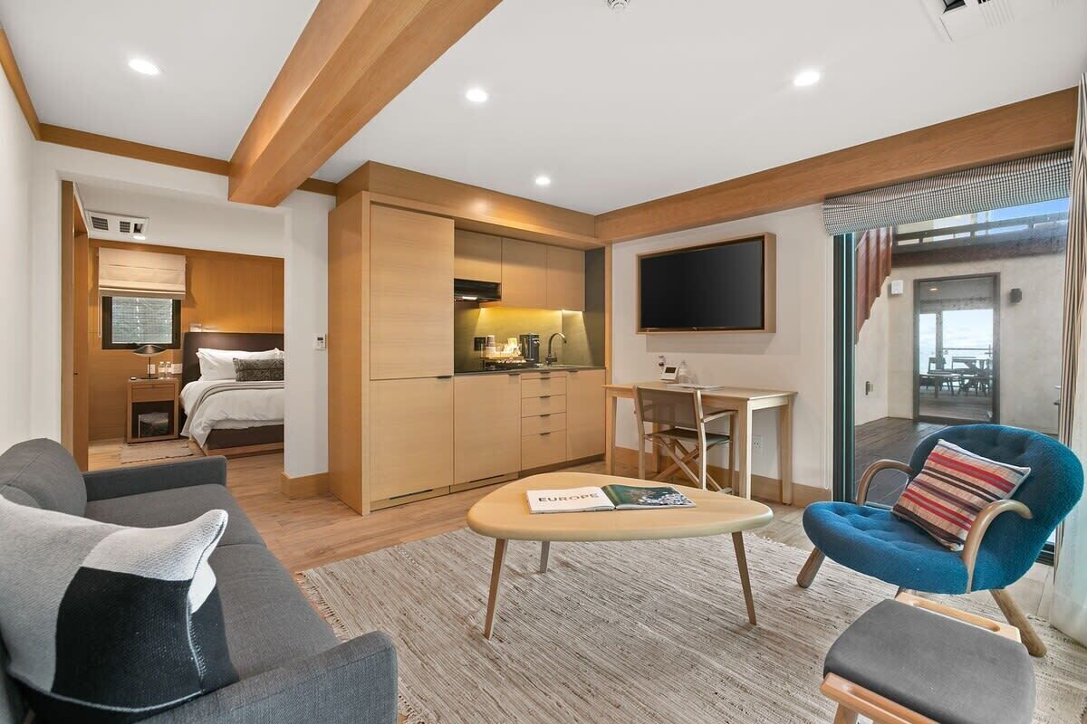 1 bedroom, iron/ironing board, travel cot, WiFi