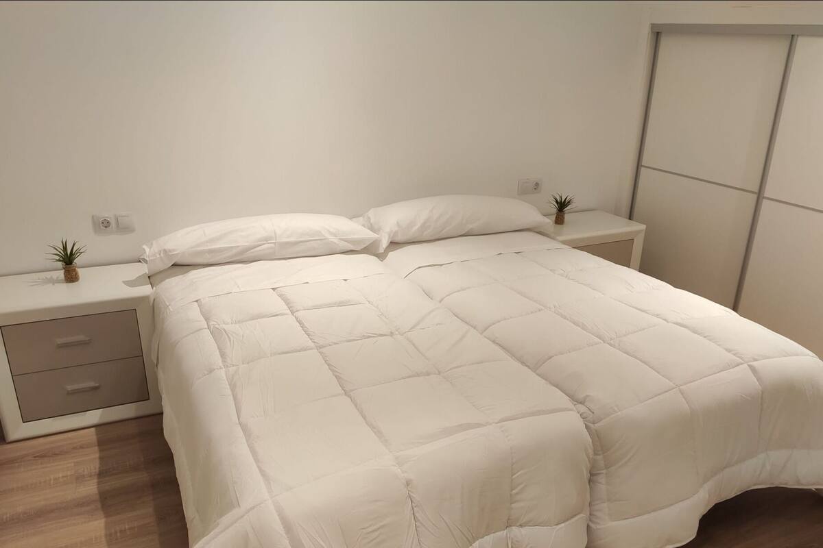 Penthouse | 2 habitaciones, decoración personalizada y escritorio