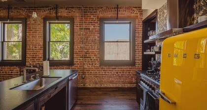 SLO Brew Lofts - Voyager with Rooftop Deck3 Bedroom