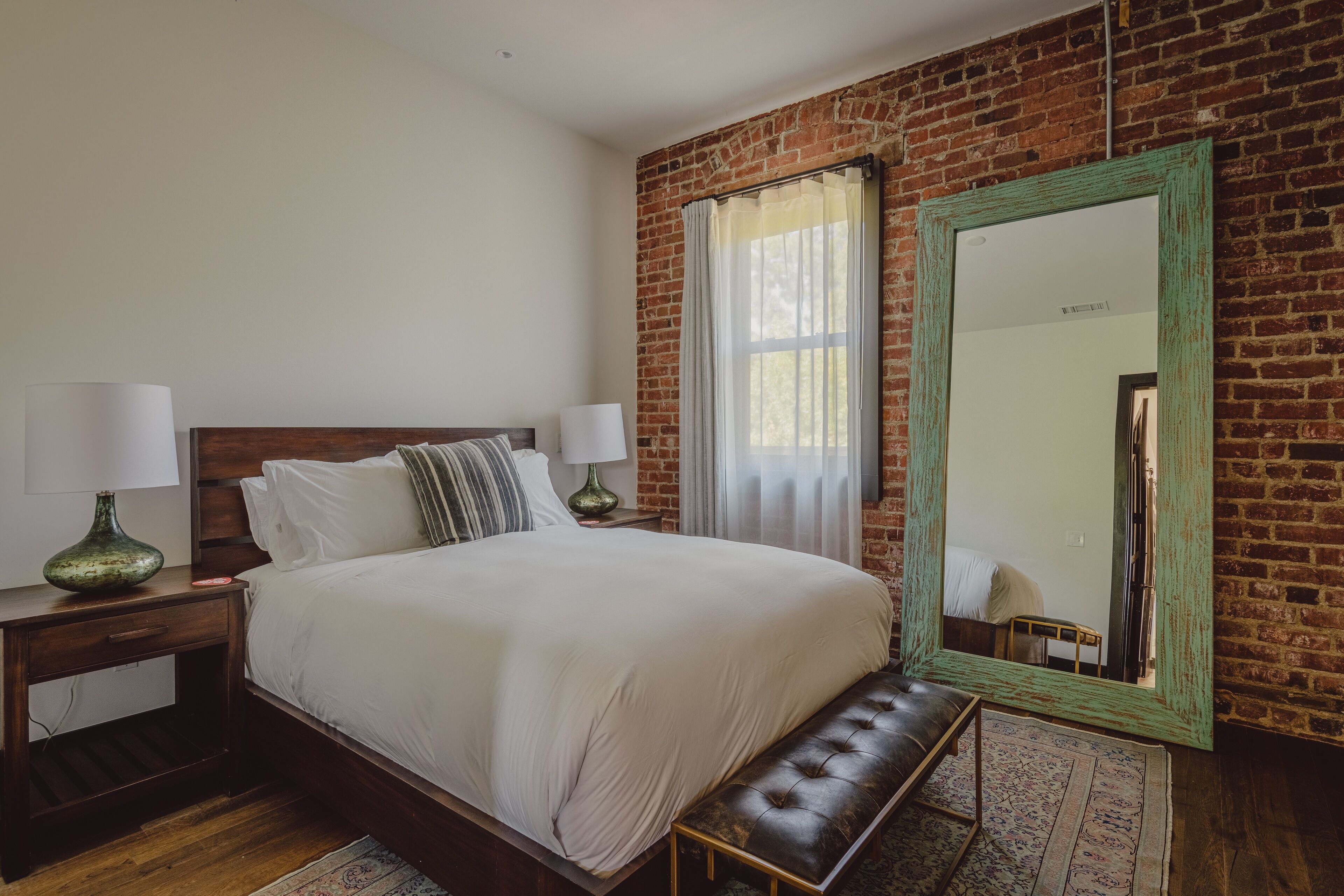 3 dormitorios, tabla de planchar con plancha, wifi y ropa de cama