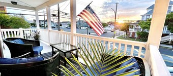 Wildwood Classic 3 BR 2,5 BA APT Beach and Boardwalk - 1 block or 5 min walk! 