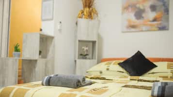 1 bedroom, iron/ironing board, WiFi, bed sheets