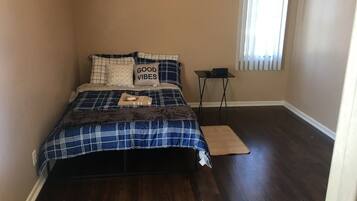 3 bedrooms, internet