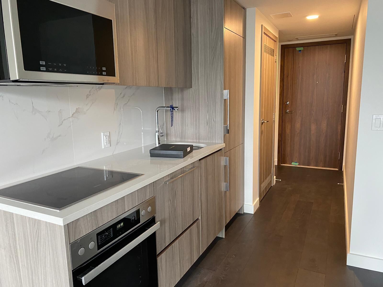 Fridge, microwave, oven, electric kettle