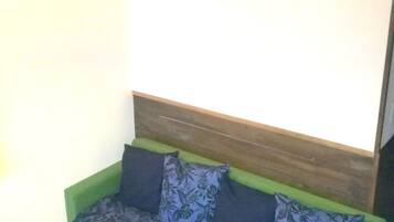 Cottage (A) | Living area