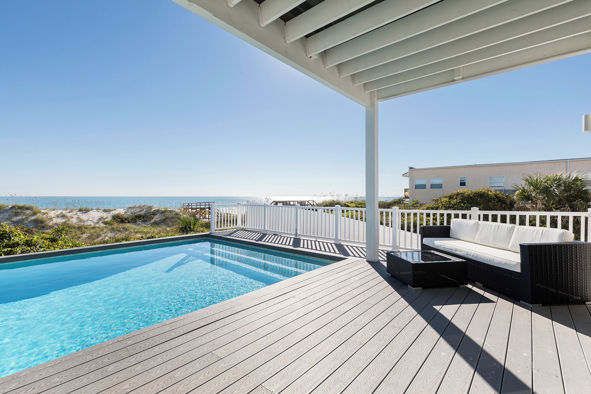 ハウス (Multiple Bedrooms) | 施設の正面