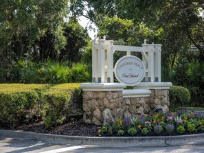 House (4 Bedrooms) | Property amenity