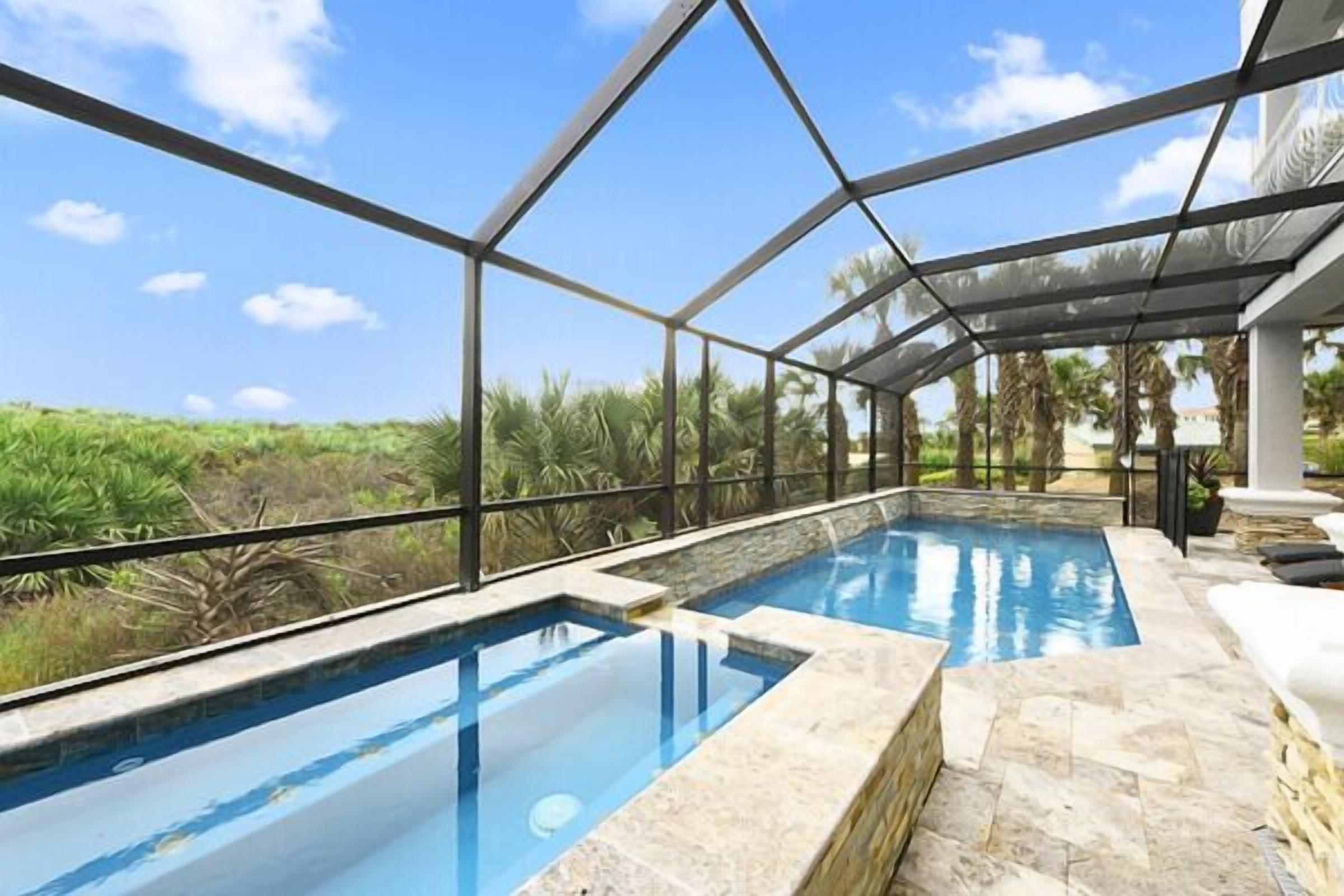 House (4 Bedrooms) | Pool