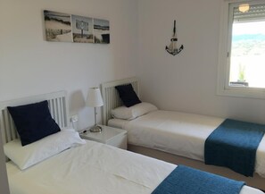 2 多间卧室、熨斗/熨衣板、免费 WiFi、床单