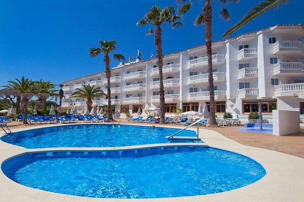 Outdoor pool - Hotel Servigroup Romana (Alcala de Xivert)