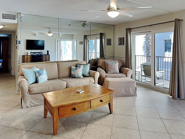 Condo (2 Bedrooms) | Property amenity - Beachcomber by Distinctive Beach Rentals (Jacksonville Beach)