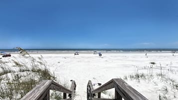 House (2 Bedrooms) | Property amenity