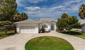 House (3 Bedrooms) | Property amenity - Cool Water by Distinctive Beach Rentals (Palm Coast)