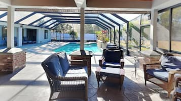 House (4 Bedrooms) | Property amenity