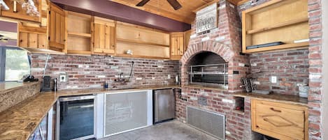 House (4 Bedrooms) | Property amenity