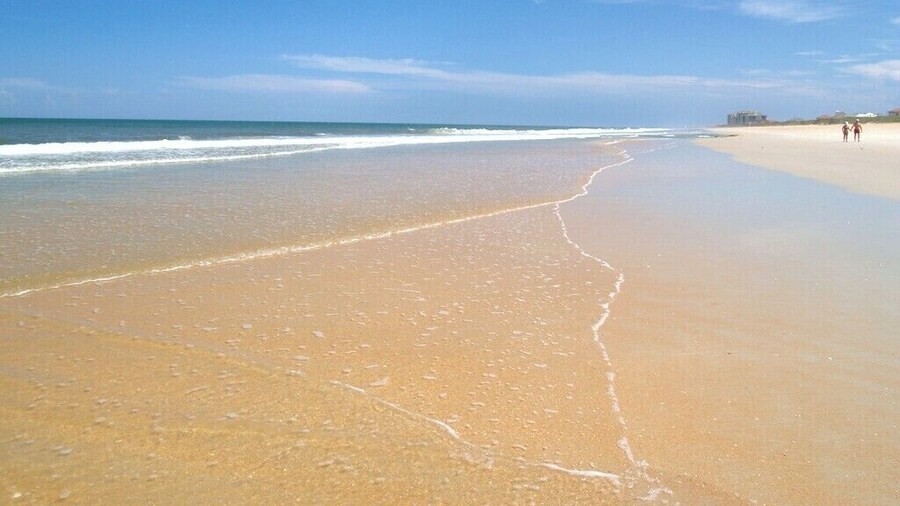 Beach Daze by Distinctive Beach Rentals