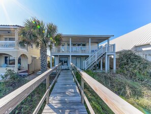 House (4 Bedrooms) | Property amenity