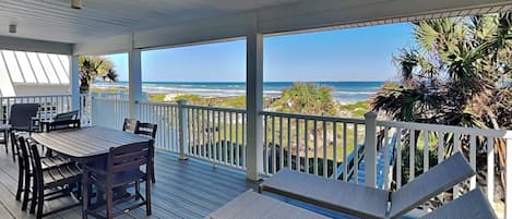 House (4 Bedrooms) | Outdoor dining