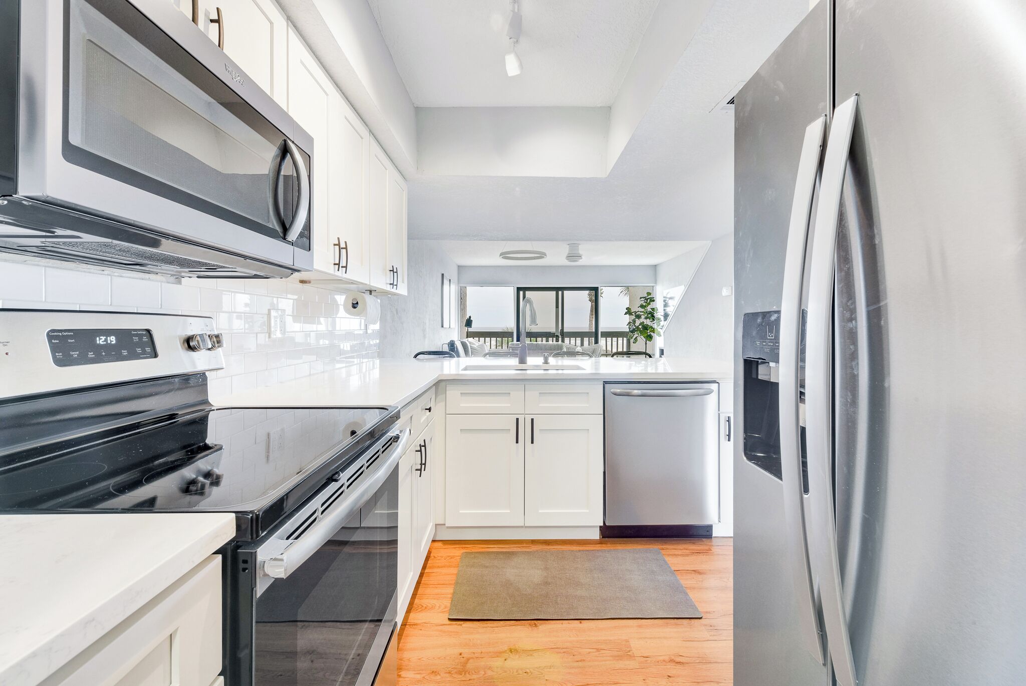 Condo (2 Bedrooms) | Property amenity