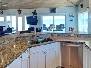 House (4 Bedrooms) | Property amenity - Ocean Pearl by Distinctive Beach Rentals (St. Augustine)