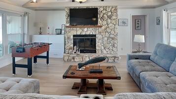 House (4 Bedrooms) | Property amenity